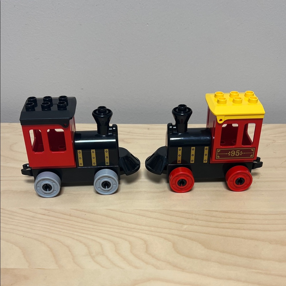 Lego Duplo Train Playlot for Toddlers | 2 Engines | Ages 2-5